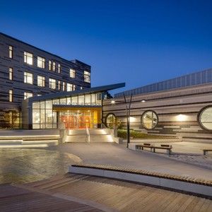 Meet your Posher, Luis